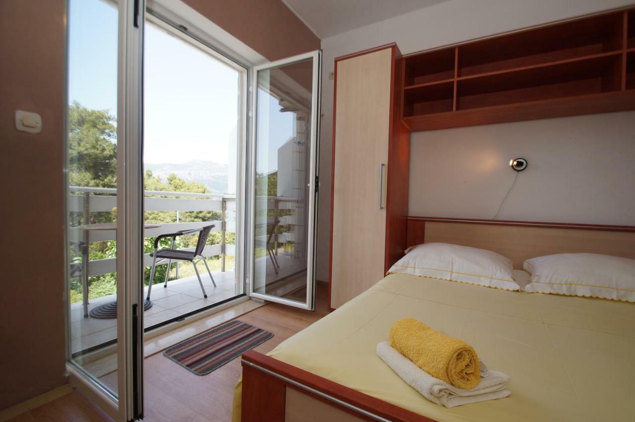 Vita Apartments Zrnovo Екстериор снимка