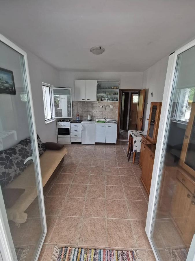 Vita Apartments Zrnovo Екстериор снимка