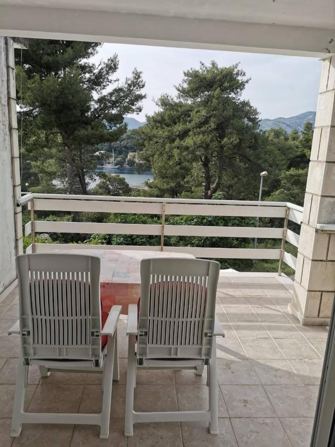 Vita Apartments Zrnovo Екстериор снимка