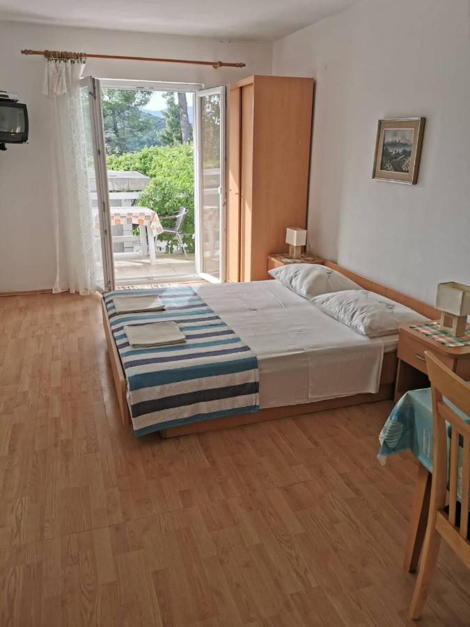 Vita Apartments Zrnovo Екстериор снимка