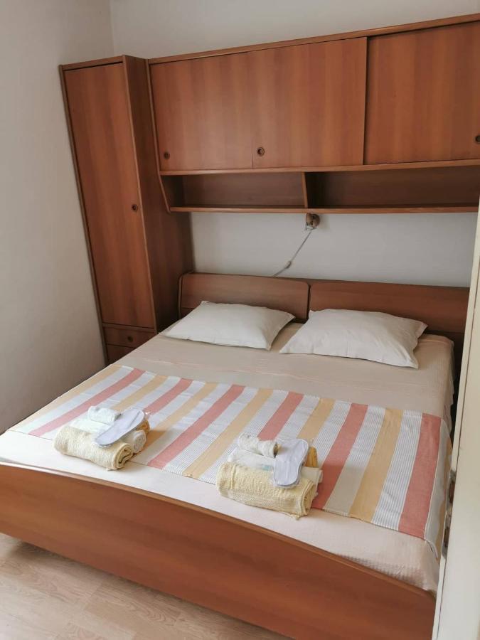 Vita Apartments Zrnovo Екстериор снимка