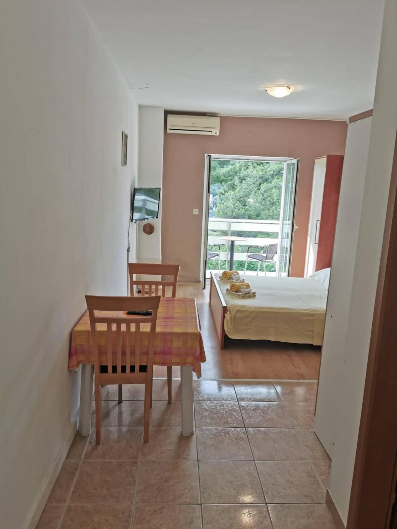 Vita Apartments Zrnovo Екстериор снимка